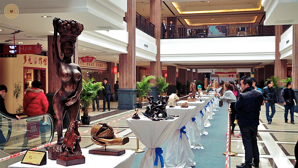 woodcarving exhibition