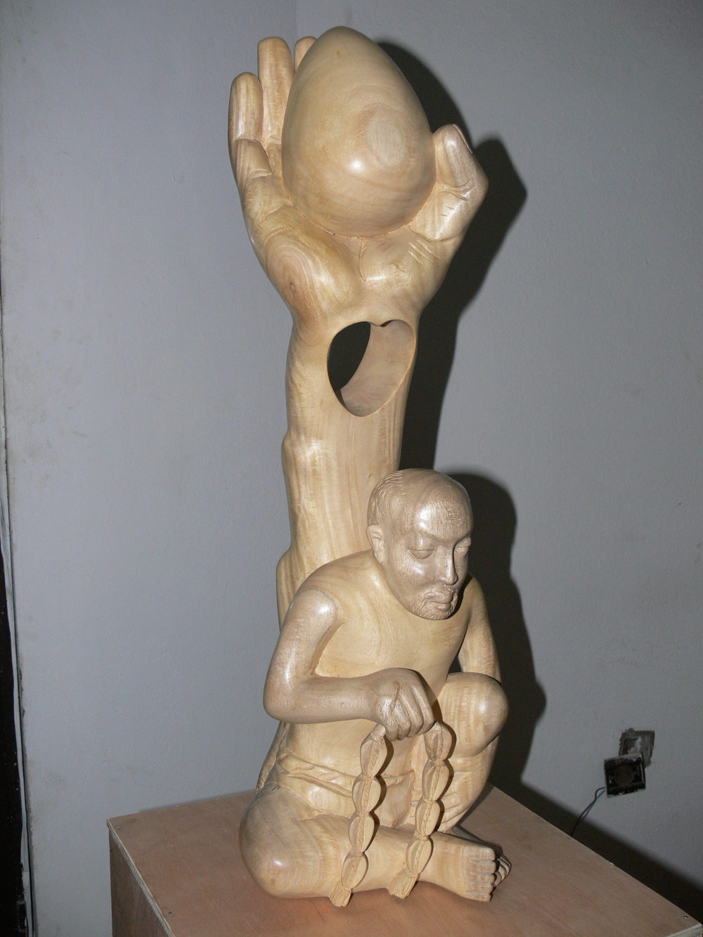 2015 WWD, regional event, Benin, wood sculpture competition, exhibition