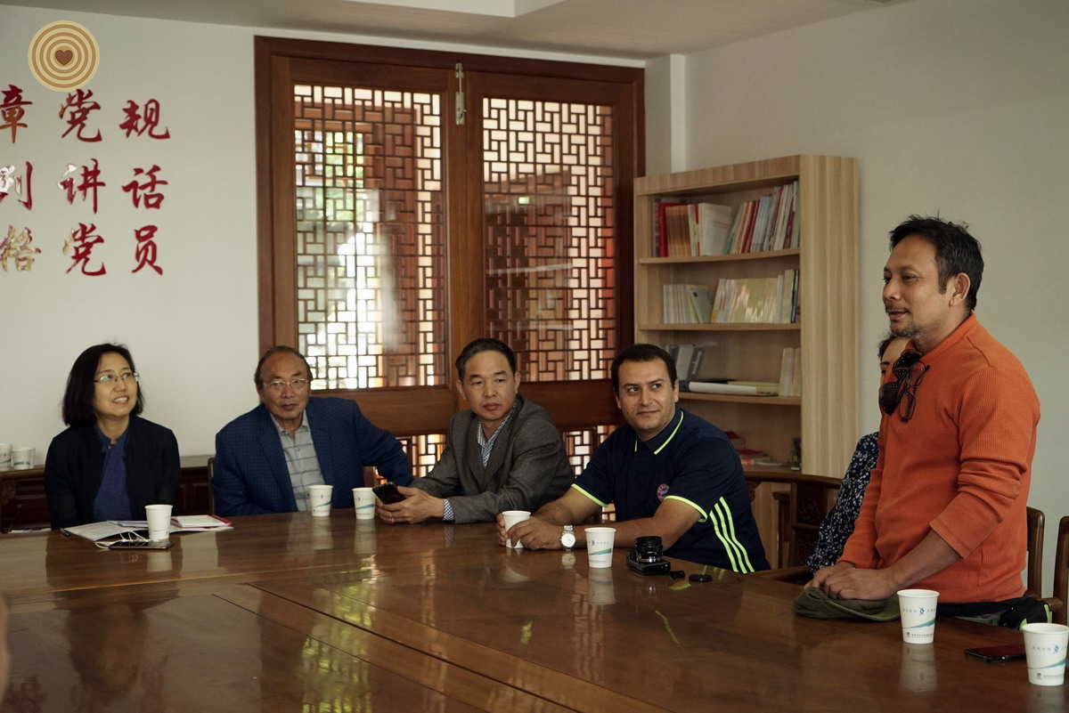 woodcarving, Yiwu, Zhejiang