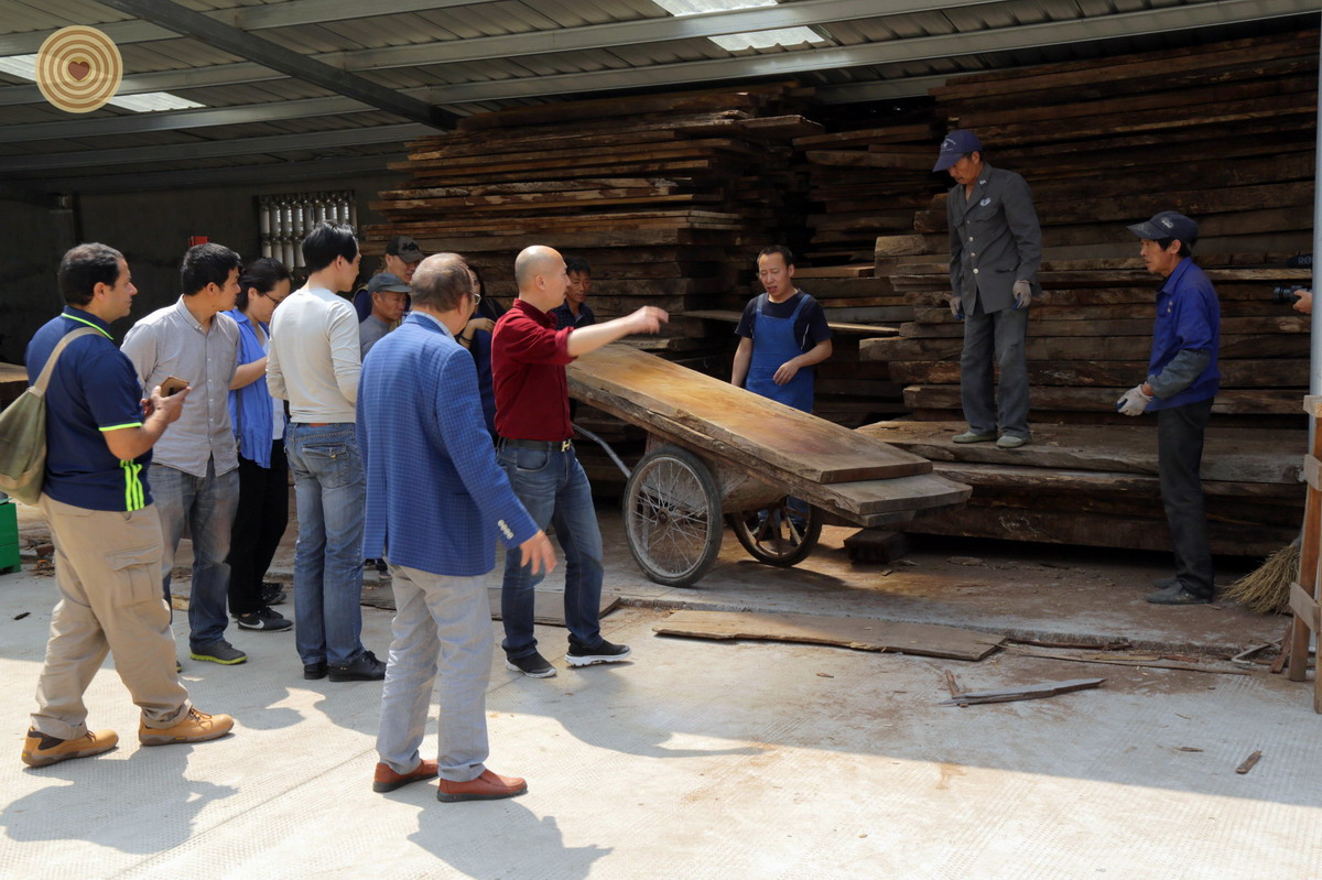 woodcarving, Yiwu, Zhejiang