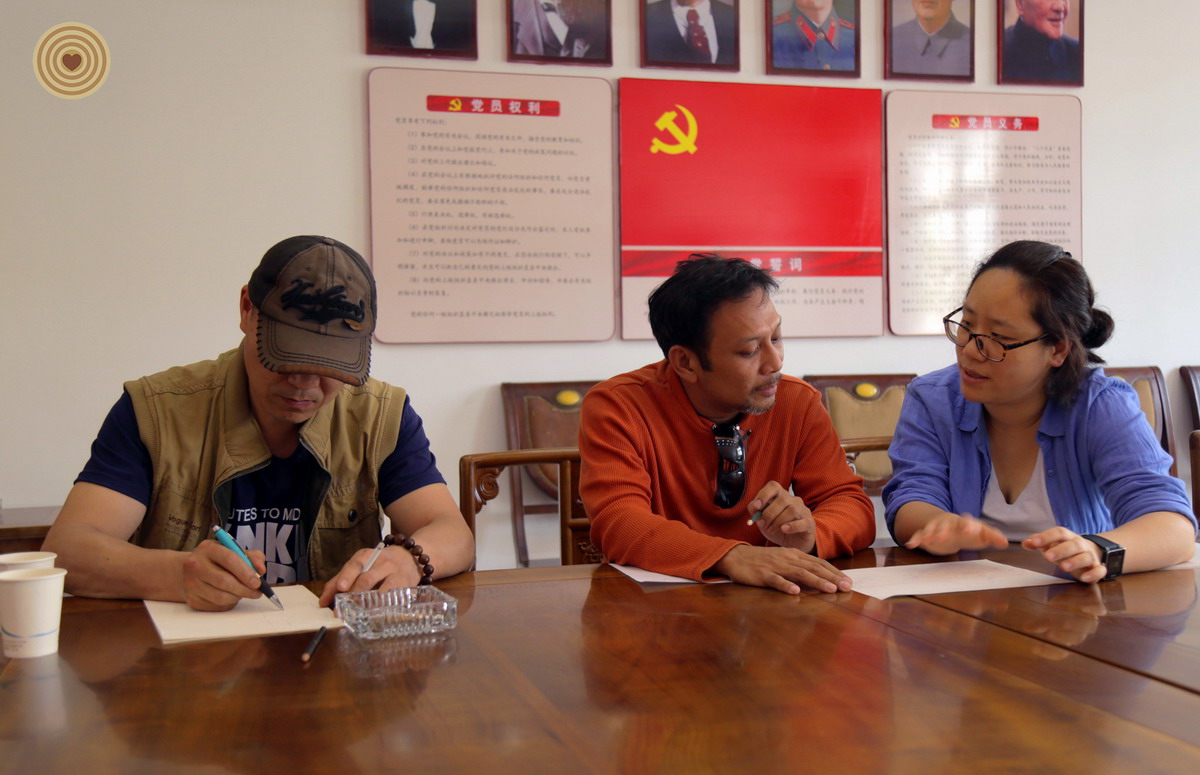 woodcarving, Yiwu, Zhejiang