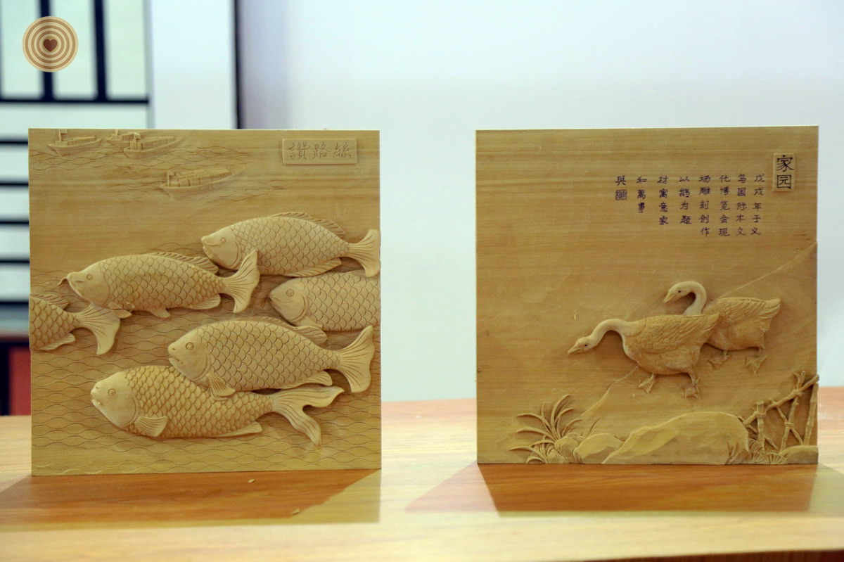 woodcarving, Yiwu, Zhejiang
