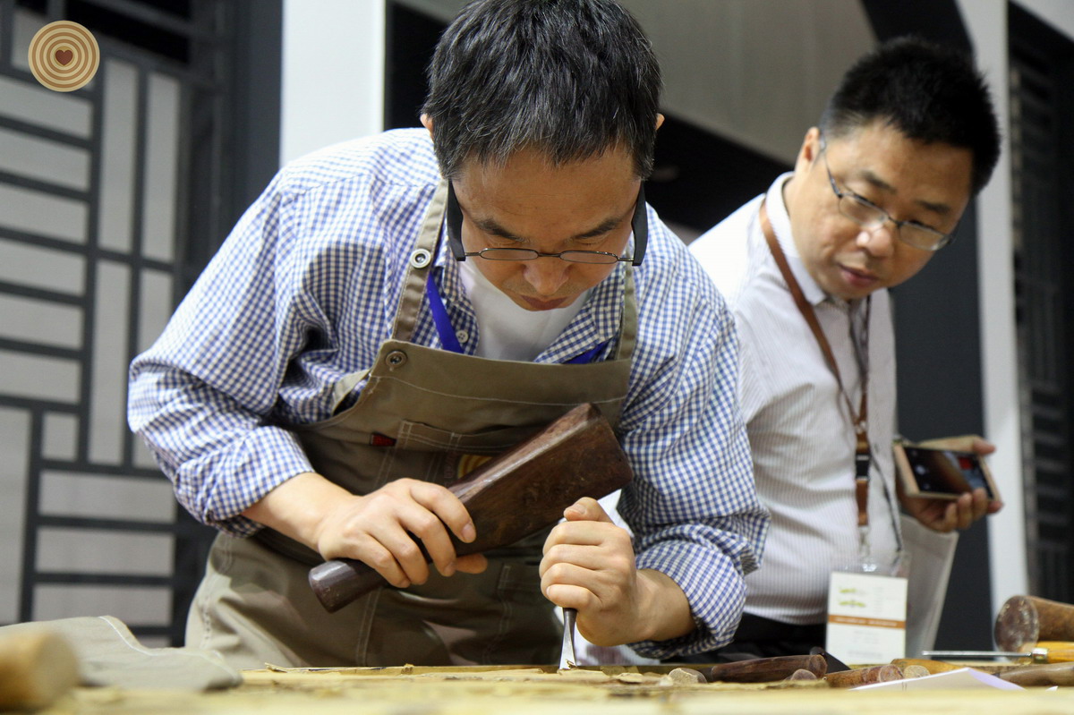 woodcarving, Yiwu, Zhejiang