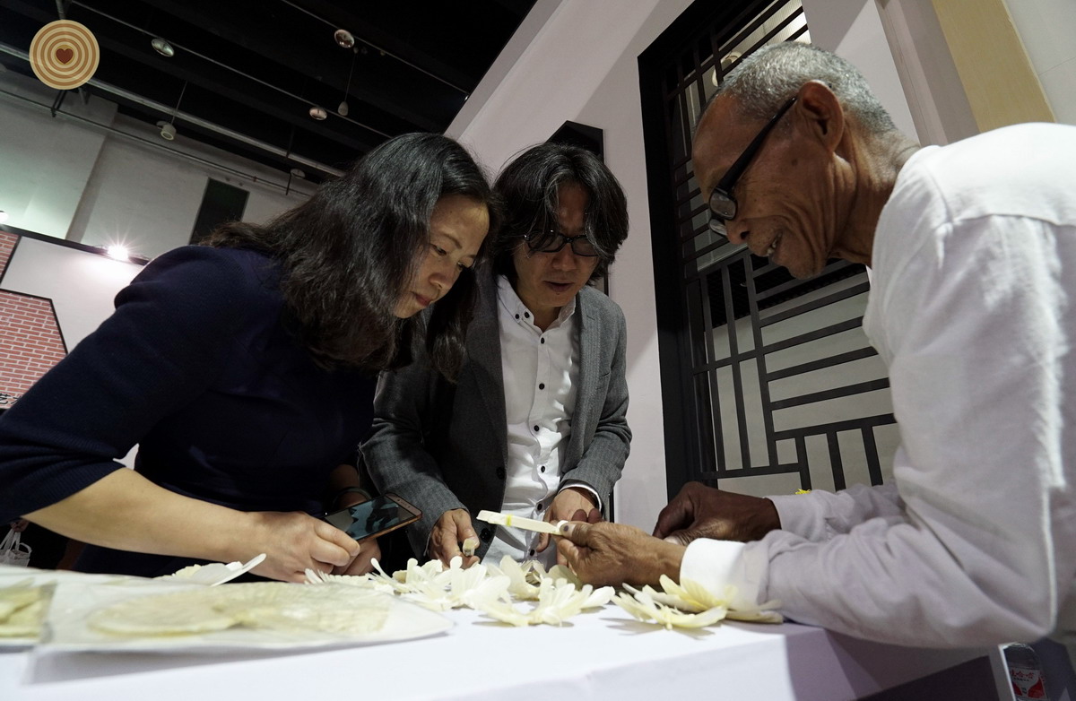 whittling, Bamboo, comb, Yiwu, Zhejiang