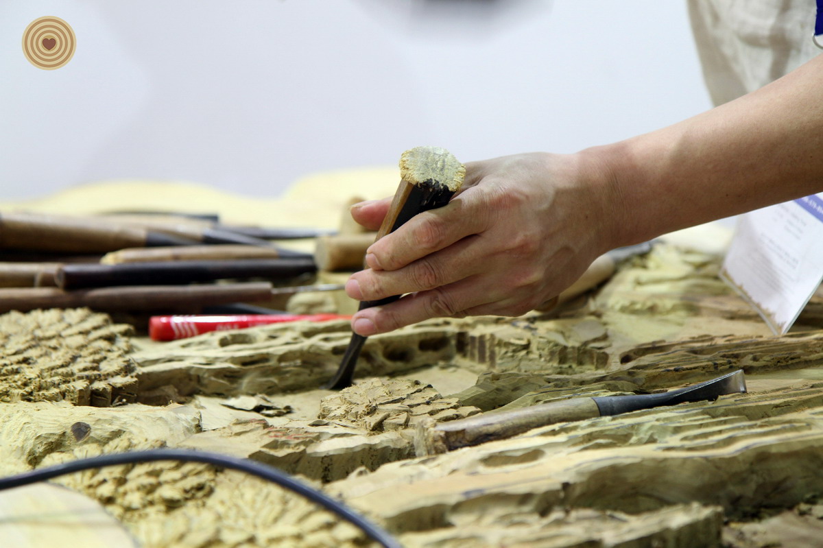 woodcarving, Yiwu, Zhejiang