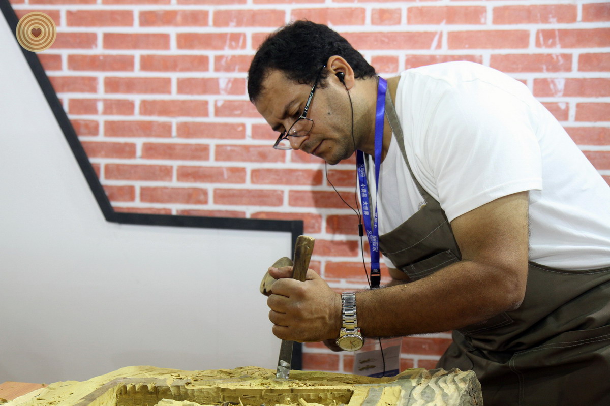 woodcarving, Yiwu, Zhejiang