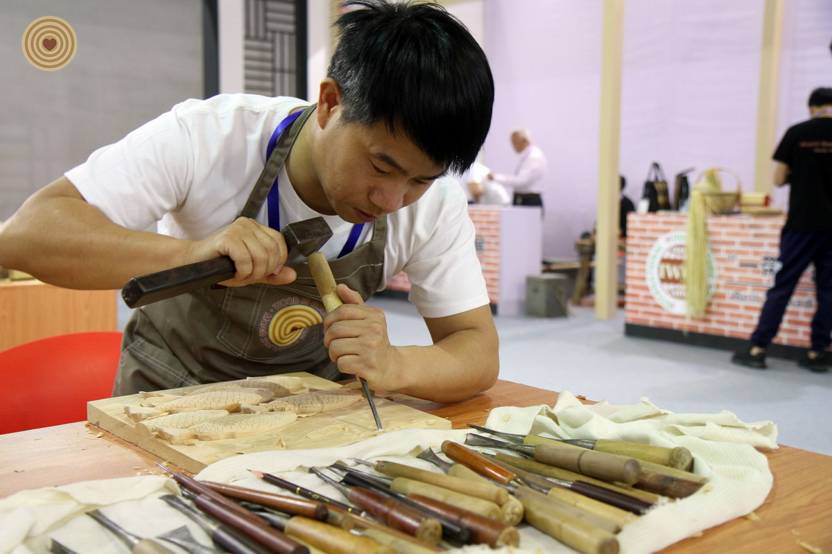 woodcarving, Yiwu, Zhejiang