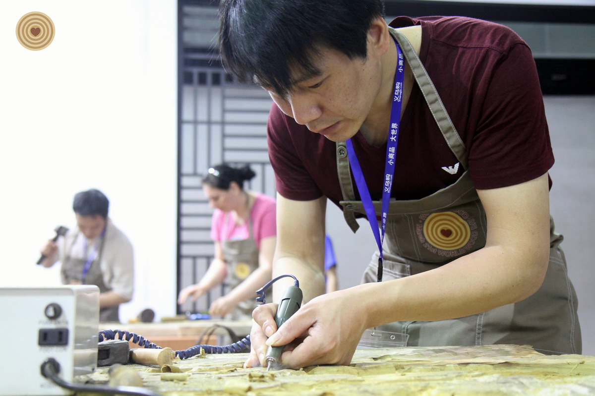 woodcarving, Yiwu, Zhejiang