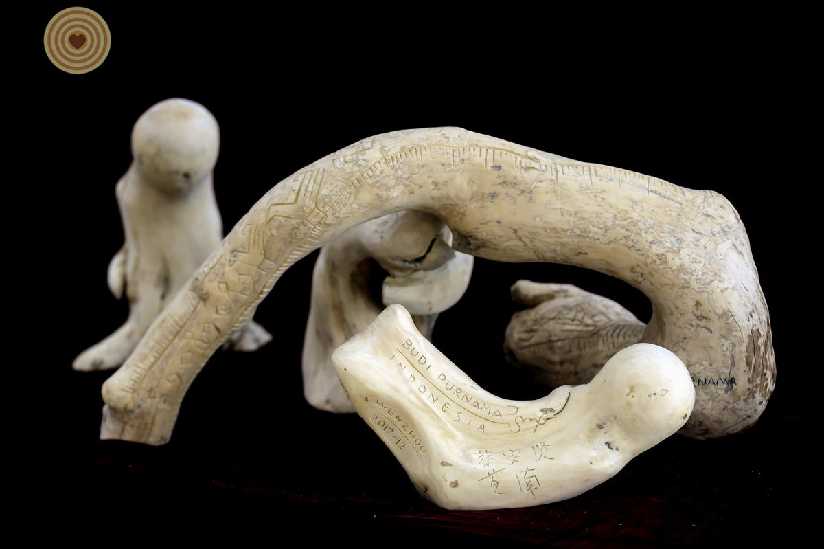 woodcarving, root, Yiwu, Zhejiang