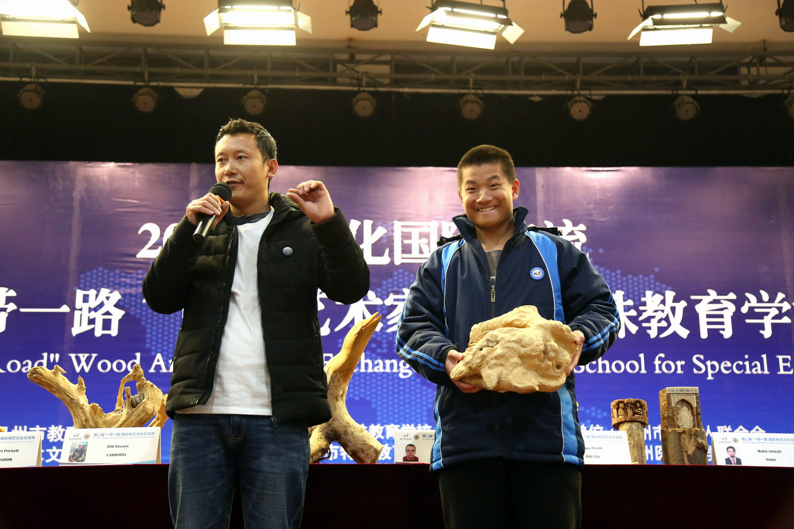 woodcarving show