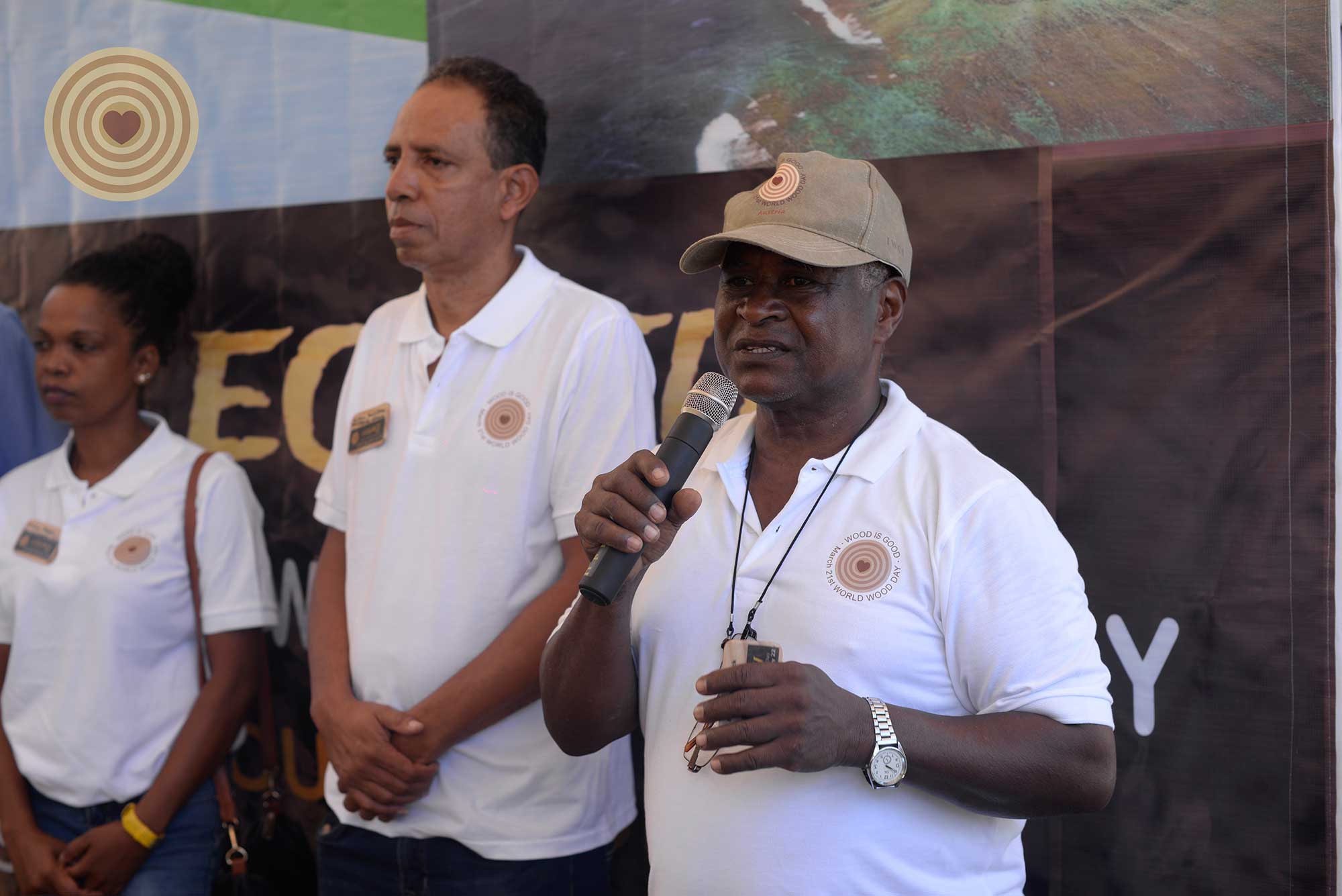 2020 WWD, regional event, Mauritius, woodcarving